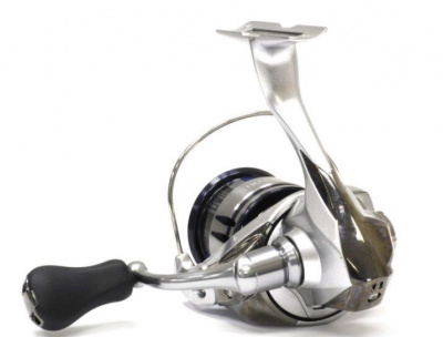 Катушка Shimano Stradic 19 1000