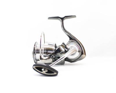 Катушка Daiwa 23 Exist LT 3000-H