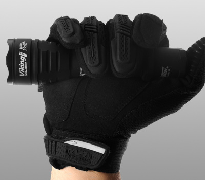 Тактический фонарь Armytek Viking Pro