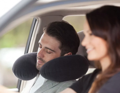 Подушка надувная под шею Intex 33*25*8 см