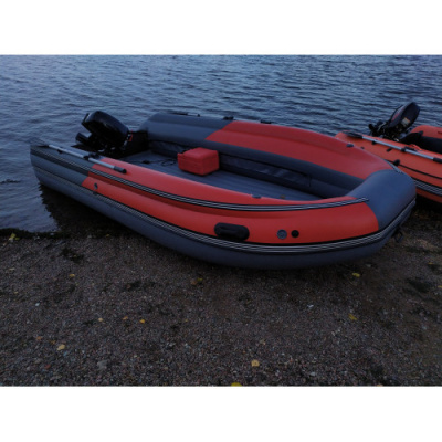Надувная лодка ПВХ Риф Скат Тритон 450 НДFi (интегр.фальшборт, НДНД)