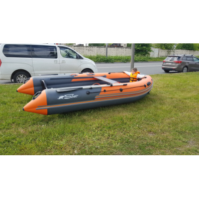 Надувная лодка ПВХ Риф Скат Тритон 400 НД (надувное дно)