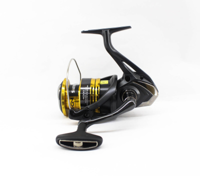 Катушка Shimano Sahara 22 4000