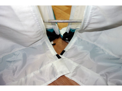 Всесезонная палатка Призма Шелтерс (2-сл) 185*185 (бело-зеленый)